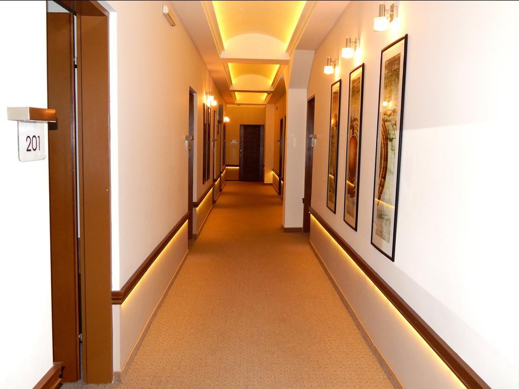 Hotel Emka Тетово Экстерьер фото